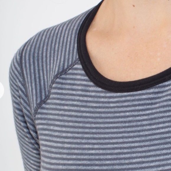 Vintage Lulú Run Turn Around Long Sleeve 🥰 - Picture 8 of 14